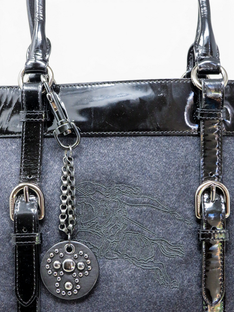Bolso Negro