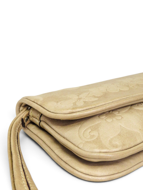 Clutch Beige