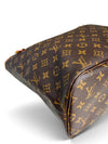 Bolso "Monogram Neverfull MM with Pouch"