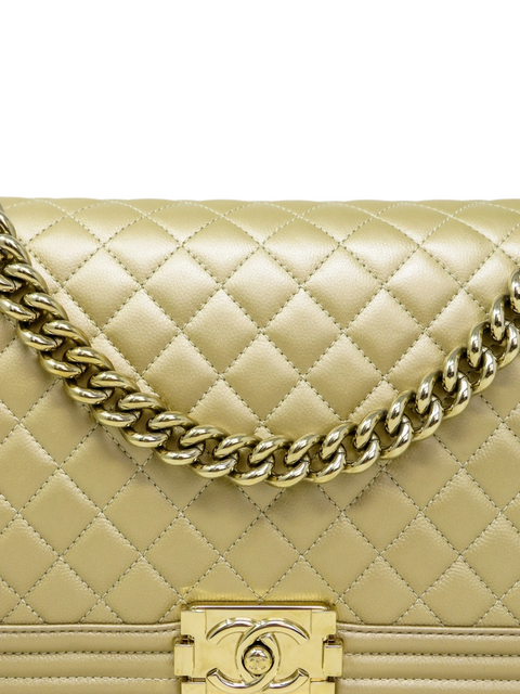 Bolso "Large BOY CHANEL Handbag"