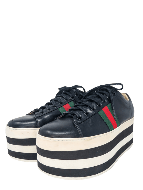 Tenis "Peggy Platform Sneakers"