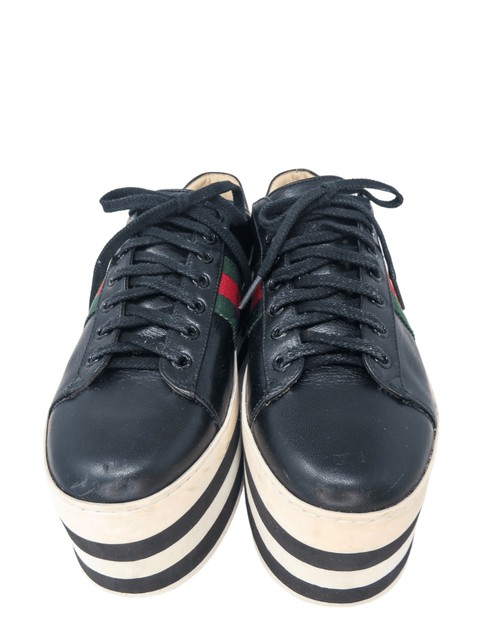 Tenis "Peggy Platform Sneakers"