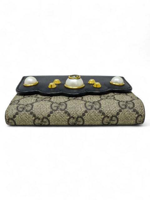Billetera "Faux Pearl Accents Compact Wallet"