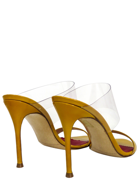 Sandalias Mostaza