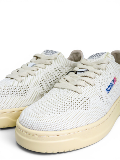 Tenis "Medalist Easeknit Low"