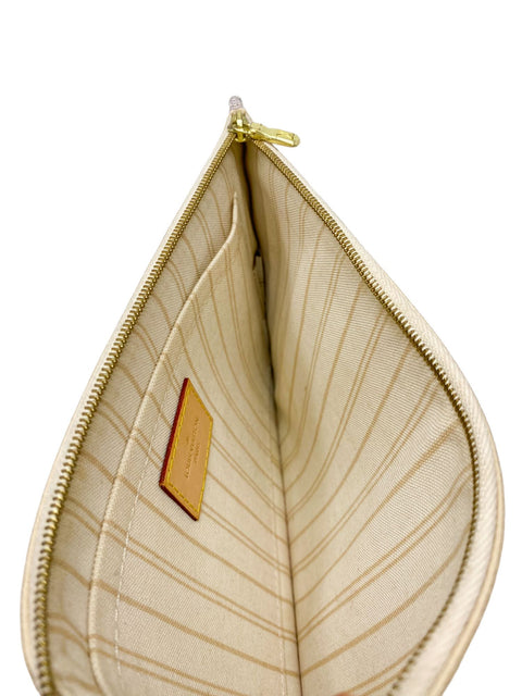 Pouch "Damier Azur Neverfull"