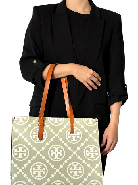 Bolso "T Monogram Contrast Embossed Tote"