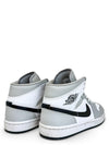 Tenis "Air Jordan 1 Mid"