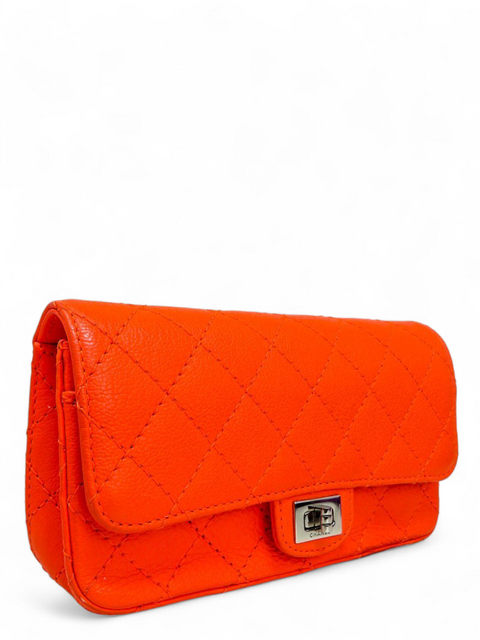 Riñonera "Goatskin Quilted 2.55 Reissue Flap Belt Bag Fluorescent"