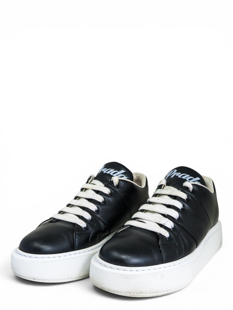 Tenis Negros