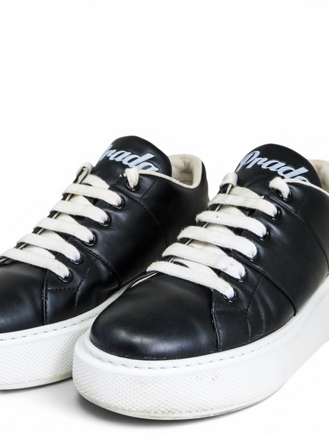Tenis Negros
