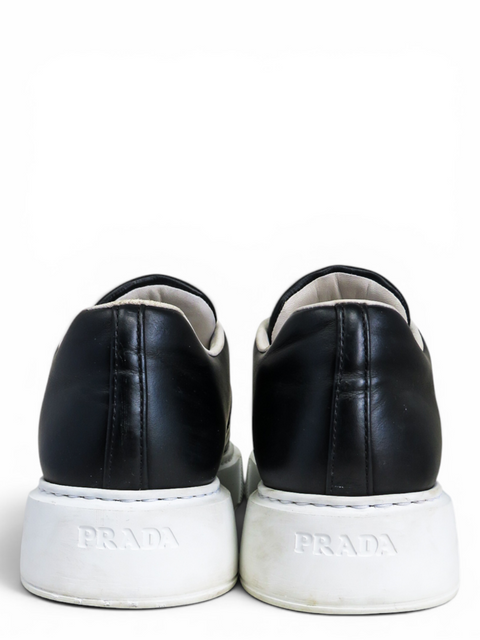 Tenis Negros