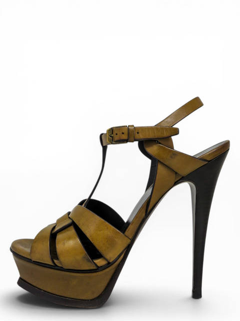 Sandalias "Tribute"
