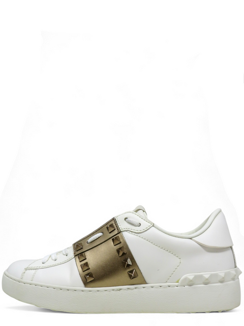 Tenis "Rockstud Accents Leather Sneakers"