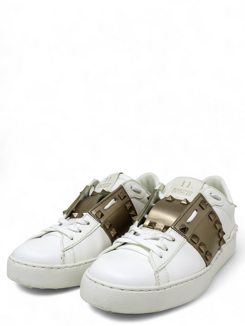 Tenis "Rockstud Accents Leather Sneakers"