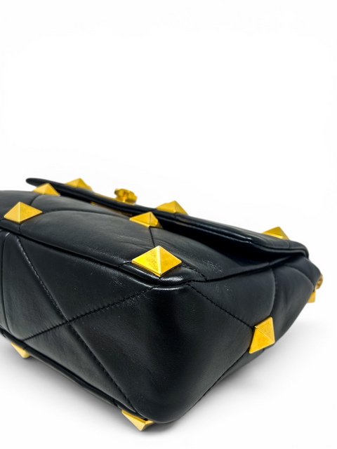 Bolso "Roman Stud Shoulder Bag"