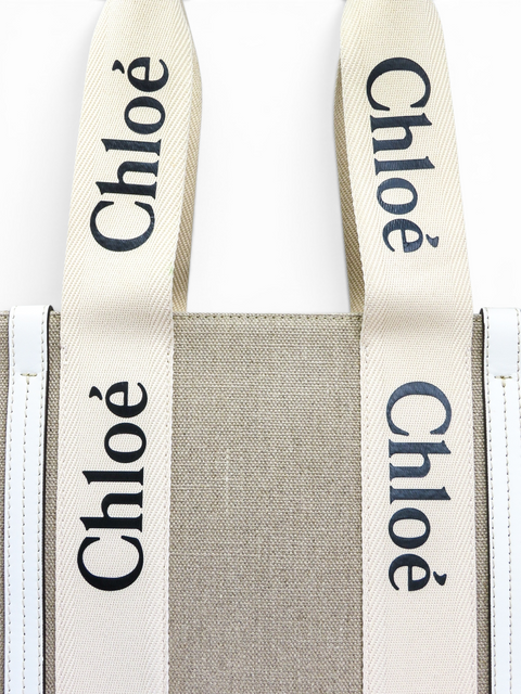 Bolso "Medium Woody Tote Bag"