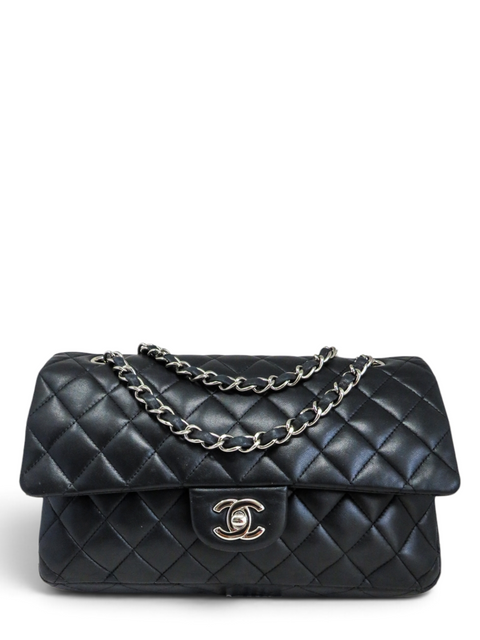 Bolso "Lambskin Quilted Medium Double Flap Black"