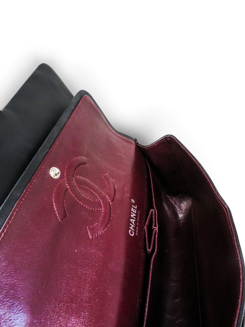 Bolso "Lambskin Quilted Medium Double Flap Black"