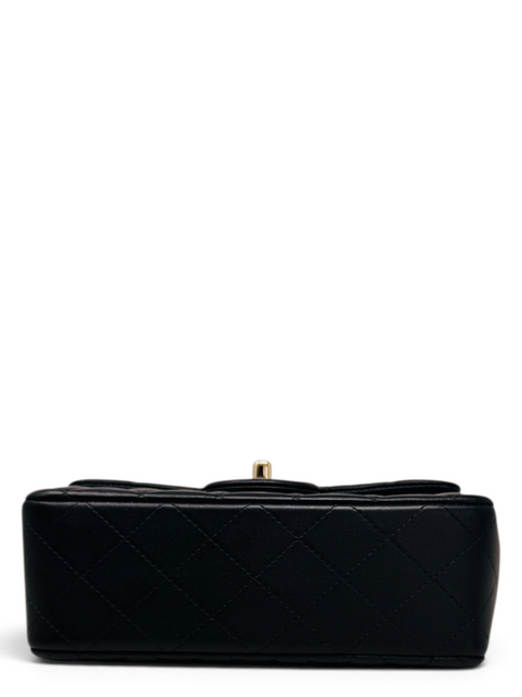 Bolso "Lambskin Quilted Mini Top Handle Rectangular Flap"