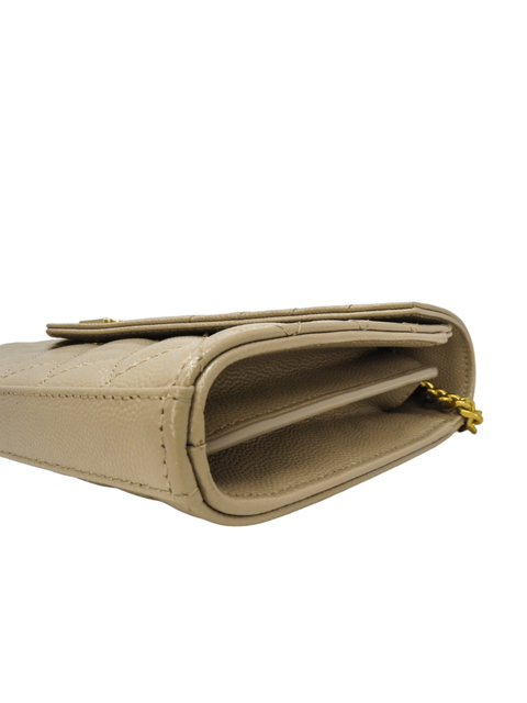 Bolso "Envelope Small In Quilted Grain De Poudre Embossed Leather"