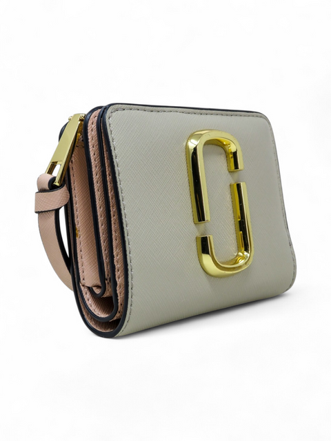 Billetera "The J Marc Mini Compact"