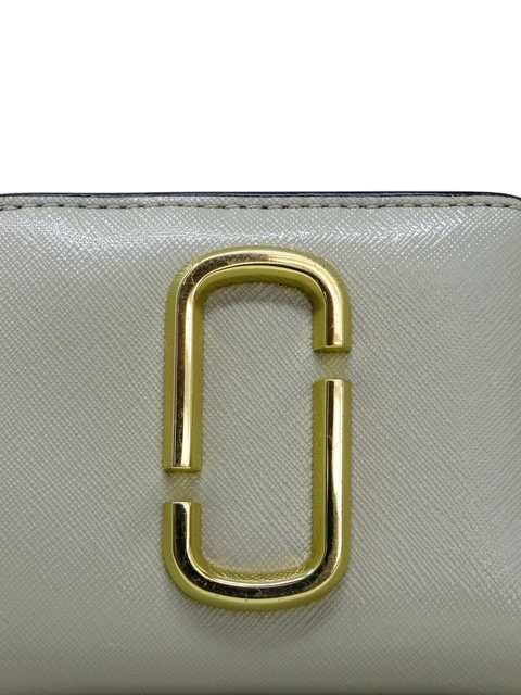 Billetera "The J Marc Mini Compact"