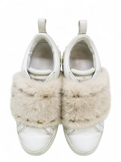 Tenis "Rockstud Accents with Mink Trim"