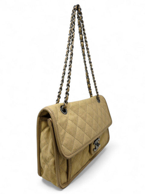 Bolso "Caviar Quilted Medium French Riviera Flap"