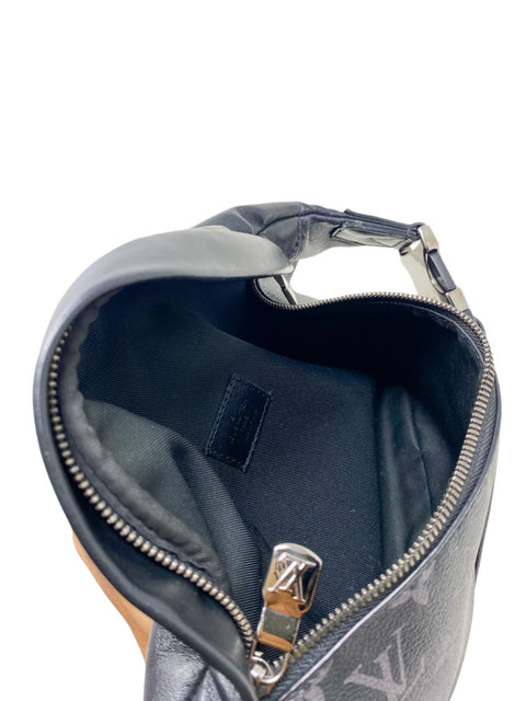 Riñonera "Monogram Eclipse Discovery Bumbag"