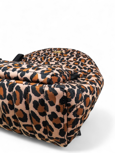 Morral "Camden Quilted Large Leopard Backpack"