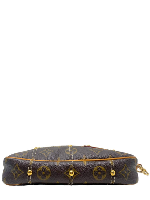 Bolso "Monogram Riveting Pochette Accessories"