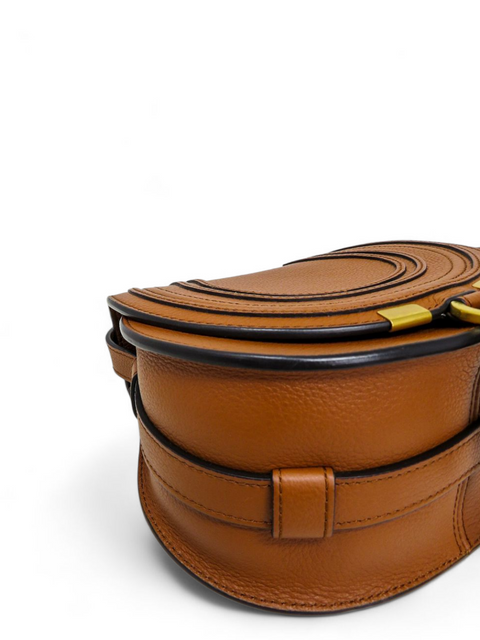 Bolso "Calfskin Mini Marcie Round Crossbody Bag Tan"