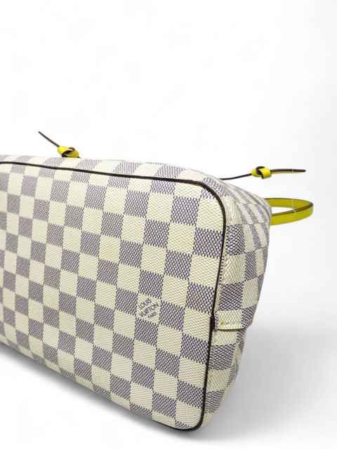 Bolso "Damier Azur Neo Noe Pineapple"