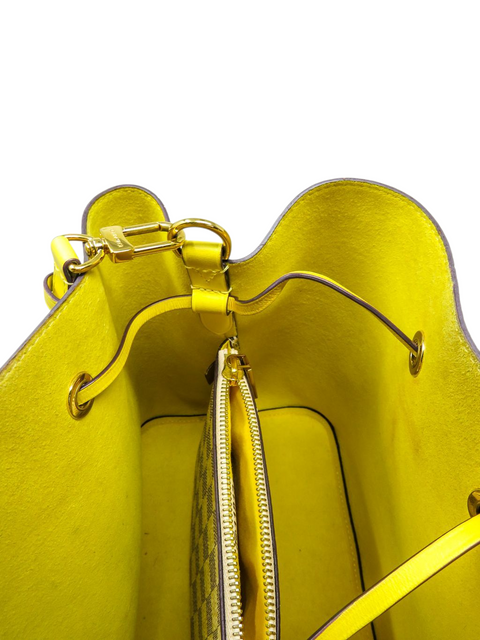 Bolso "Damier Azur Neo Noe Pineapple"