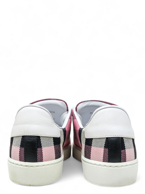 Tenis Rosados