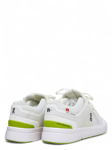 Tenis "On The Roger Spin"