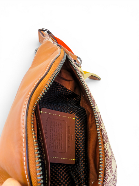 Riñonera "Disney x Coach"