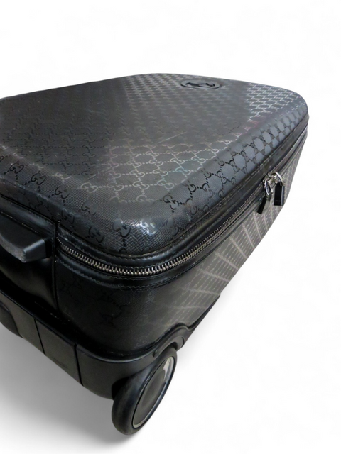 Maleta "GG Supreme Interlocking G Suitcase"