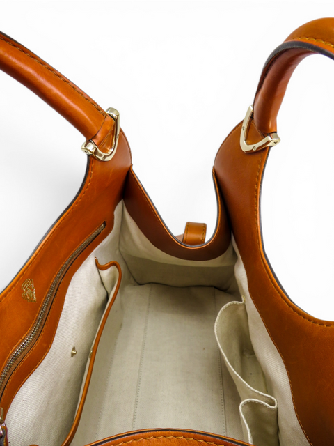 Bolso "Stirrup Top Handle Bag"