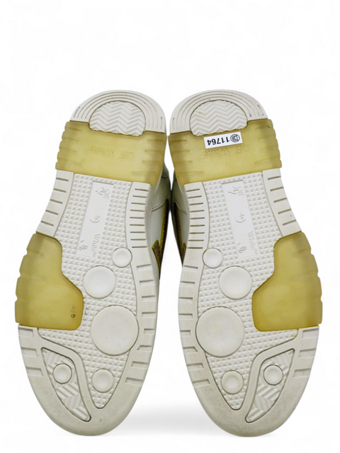 Tenis "Out Of Office"