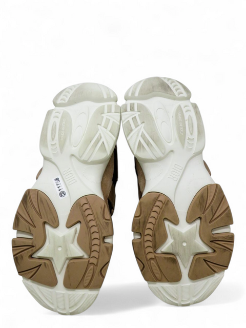 Tenis "D-Wander Sneakers"