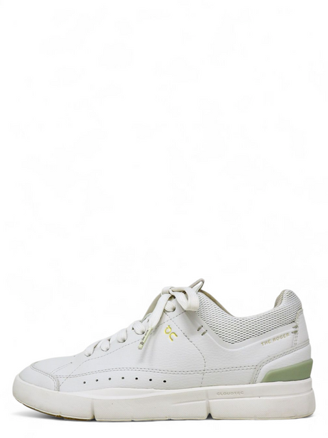 Tenis "On The Roger Centre Court"