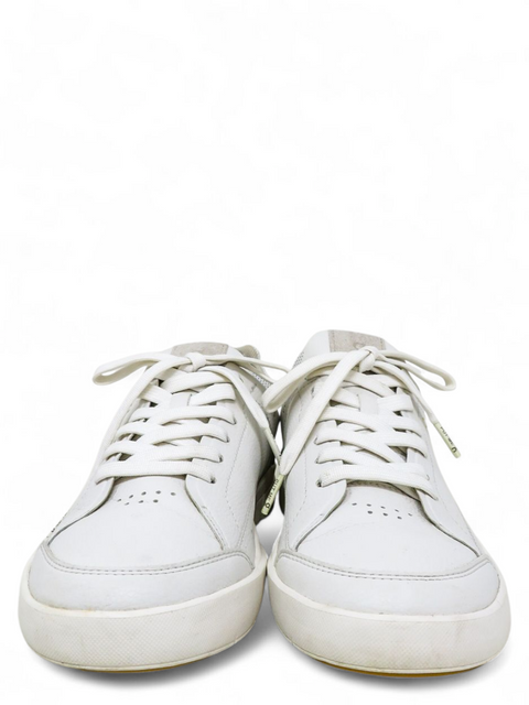 Tenis "On The Roger Centre Court"