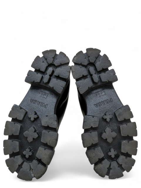 Oxfords "Monolith"