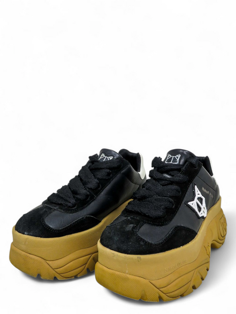 Tenis "Warrior Black"