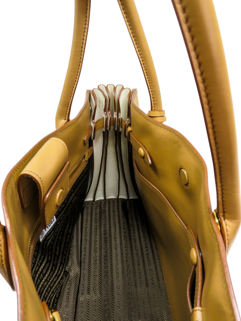 Bolso "City Calfskin Medium Bibliotheque Top Handle"