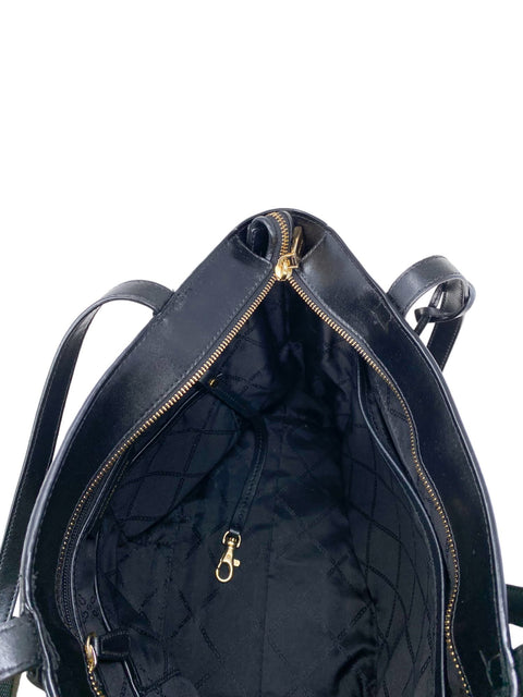 Bolso "Whitney Small Pebbled Leather Tote"