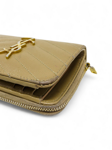Billetera "Cassandre Matelassé Compact Zip Aroud"