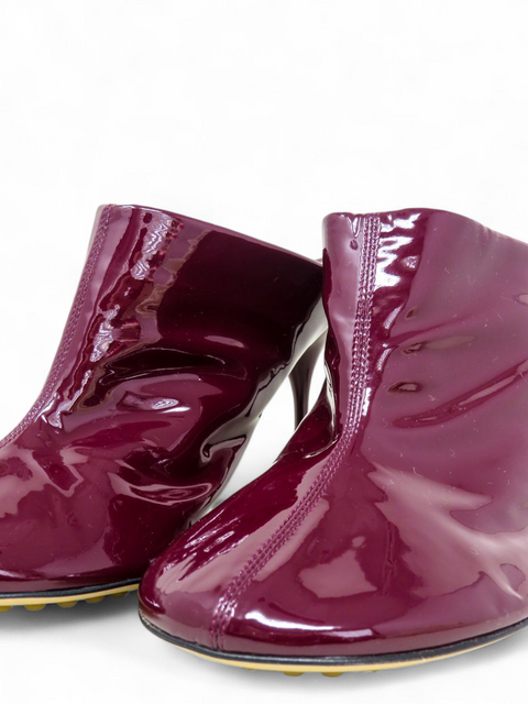 Mules "Patent Leather Dot Sock Mules 90"